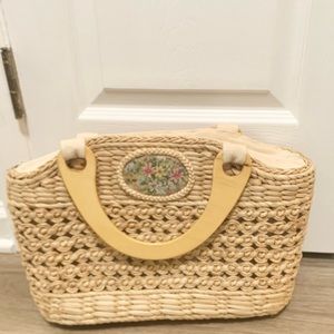 Vintage Floral Garden Girl Wood Handle Basket Bag